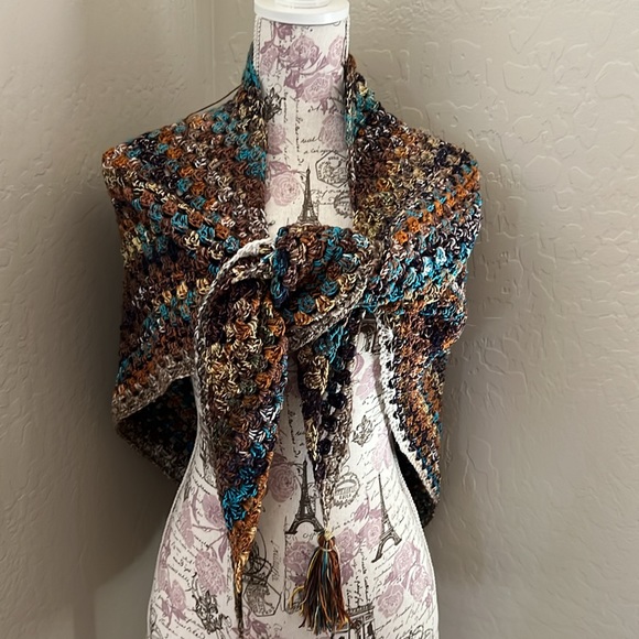 Handmade Multicolored Shawl - Picture 3 of 7